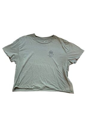 Sisstrevolution Relaxed Cropped Cotton Sage Green Graphic Crop Tee with Skull
